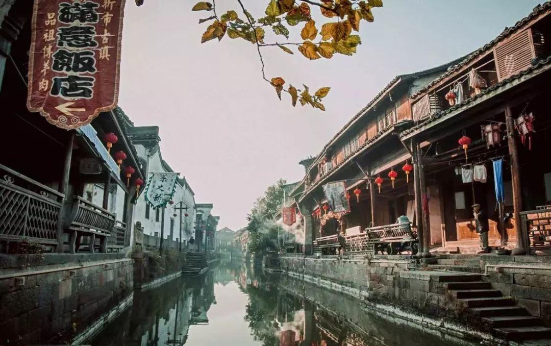 《要久久爱》弹幕亮了,网友看剧戏真多啊!